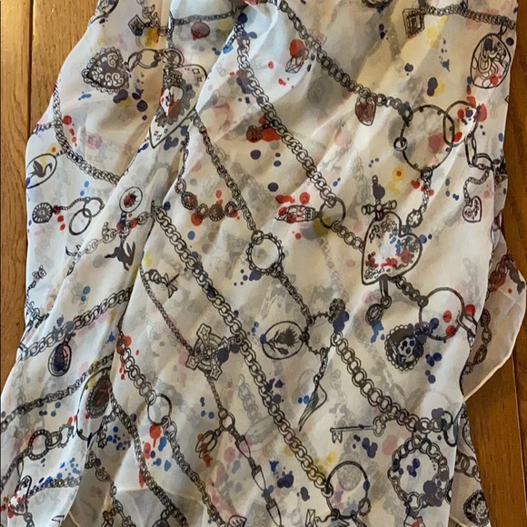 Alexander McQueen scarf - Picture 6 of 7